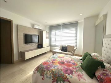 ELEGANTE Y EXCLUSIVO APARTAMENTO EN VENTA EN BARRIO EL GOLF