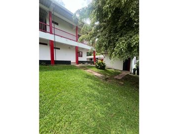 VENTA  O RENTA DE FINCA TURISTICA ACREDITADA ZONA MONTENEGRO CIRCASIA