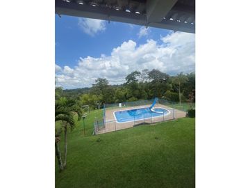 VENTA  O RENTA DE FINCA TURISTICA ACREDITADA ZONA MONTENEGRO CIRCASIA