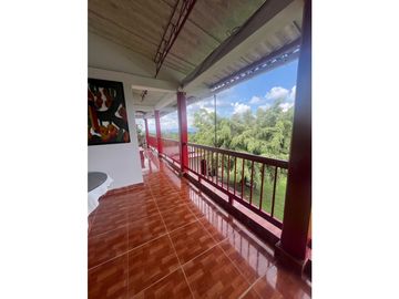 VENTA  O RENTA DE FINCA TURISTICA ACREDITADA ZONA MONTENEGRO CIRCASIA