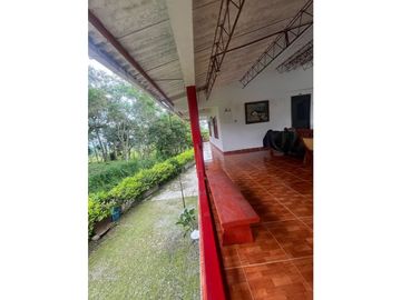 VENTA  O RENTA DE FINCA TURISTICA ACREDITADA ZONA MONTENEGRO CIRCASIA