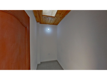 CASA EN VENTA, TERREROS, CONJUNTO ALAMEDA DE TIBANICA