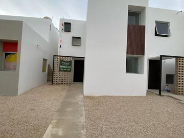 Casa con Doble Altura y Espacios Amplios – Oportunidad para Crecerla en el Futur
