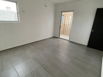 Casa con Doble Altura y Espacios Amplios – Oportunidad para Crecerla en el Futur