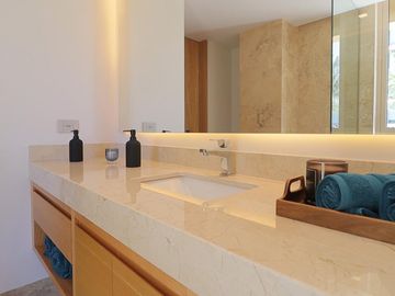 * Departamento en venta en Puerto Cancun