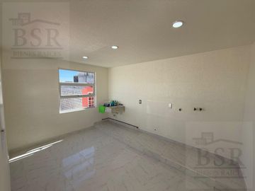 CASA EN VENTA 4 RECAMARAS EN CAPULTITLAN TOLUCA