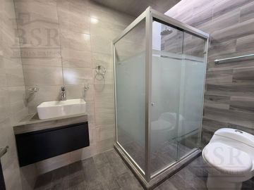 CASA EN VENTA 4 RECAMARAS EN CAPULTITLAN TOLUCA