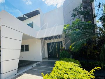 Casa en Venta en Cancun, Residencial Palmaris
