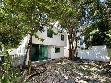 *Casa o Loft en Venta en Cancun, Residencial Cumbres