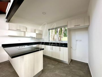 *Casa o Loft en Venta en Cancun, Residencial Cumbres