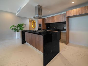 * Departamento penthouse en venta en Cancun