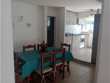 DEPARTAMENTO 3 AMB EN VENTA CENTRO Y PLAYA PINAMAR-RECICLADO A NUEVO!