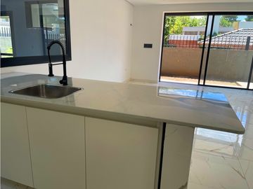 VENTA EXCLUSIVO DEPARTAMENTO EN CARLOS PAZ COSTA AZUL