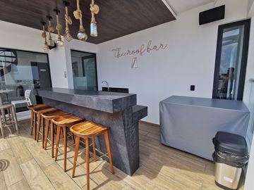 ENTREGA INMEDIATA, DEPARTAMENTO TIPO LOFT EN PLAYA DEL CARMEN, ROOFTOP/GYM/RESTAURANTE