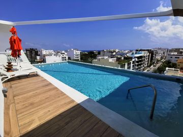 ENTREGA INMEDIATA, DEPARTAMENTO TIPO LOFT EN PLAYA DEL CARMEN, ROOFTOP/GYM/RESTAURANTE