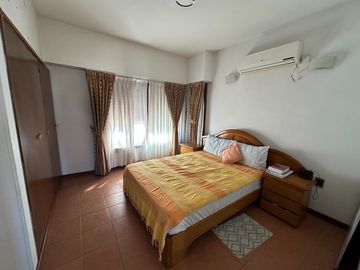 Casa en venta en Ezpeleta Este