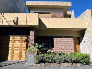 Casa en venta en Ezpeleta Este