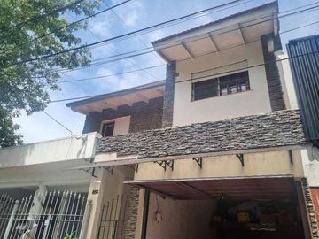Chalet PH en venta en Barrio Luna