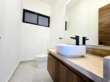 Casa en Venta en Cancun, Via Cumbres