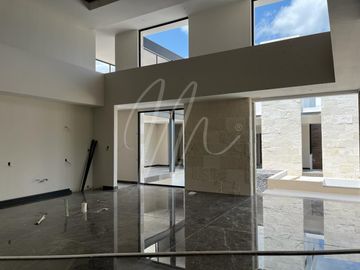 Casa en  Casa en Venta en Cancun, Lagos del Sol