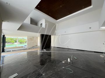 Casa en  Casa en Venta en Cancun, Lagos del Sol