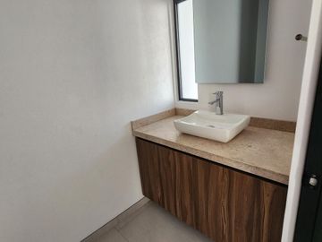 Casa Venta en Vistas Altozano fraccionamiento privado áreas verdes