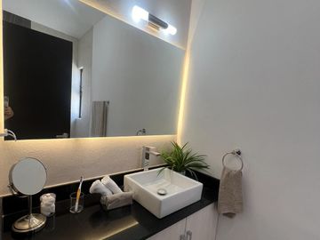 CASA DE 3 RECÁMARAS EN VENTA. CANCÚN ZONA SUR.