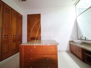 CASA EN VENTA EN CANCUN VILLA MAGNA