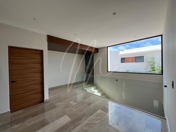 Casa en venta en Cancun Lagos del sol