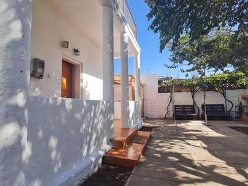 Casa en venta en PEÑAFLOR