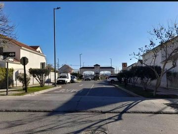 Casa en Venta en Cumbres de Nos