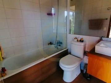 VENTA CASA EN HACIENDA EL PANGAL - CASABLANCA