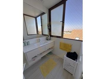 SE VENDE TOWNHOUSE EN PEÑALOLEN