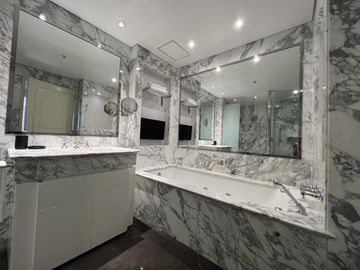 Alvear Icon. Exclusiva Residencia. Vista y Equipamiento Insuperable. Ideal altos ejecutivos y embajadas