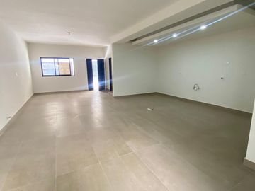 CASA EN VENTA EN LA ENCOMIENDA- ESCOBEDO