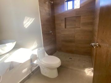 CASA EN VENTA EN LA ENCOMIENDA- ESCOBEDO
