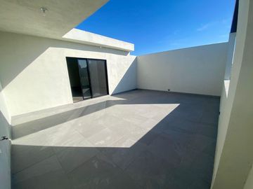 CASA EN VENTA EN LA ENCOMIENDA- ESCOBEDO