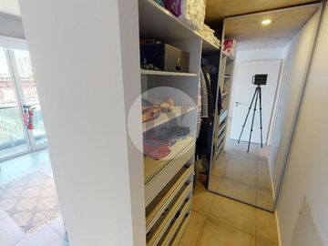 Venta departamento 4 ambientes  Vicente López,  primera linea frente al Río