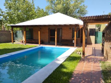 Hermosa casa en Fisherton a mtrs. de Córdoba