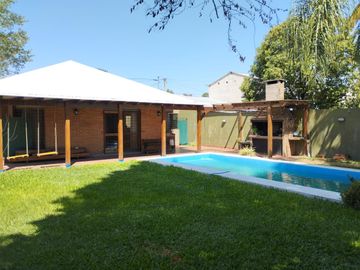 Hermosa casa en Fisherton a mtrs. de Córdoba