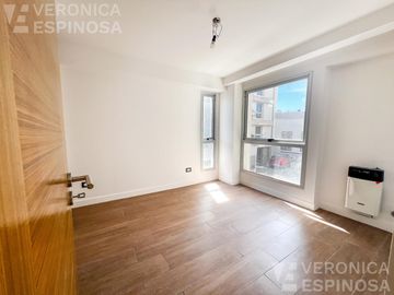 Departamento de dos ambientes en venta, Morón. Excelente inversion.