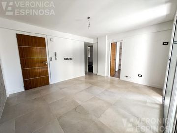 Departamento de dos ambientes en venta, Morón. Excelente inversion.