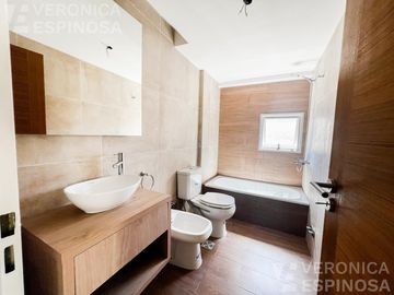 Departamento de dos ambientes en venta, Morón. Excelente inversion.