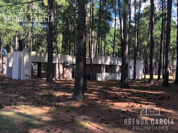 Casa con 3 Dormitorios en Club de Campo La Aldea  - Colon Entre Rios