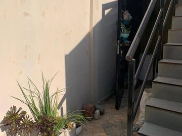 PH en venta - 2 dormitorios 1 baño - 63mts2 - Berazategui