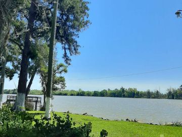 Casa en Venta  - Barrio Cerrado Jardin Nautico De Escobar-