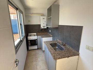 SE VENDE INCREIBLE DUPLEX PLENO CENTRO 1 DORM.
