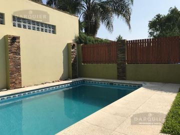 Casa - Burzaco