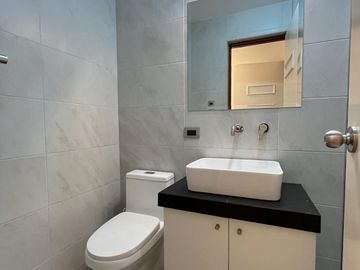 Vendo Departamento 3 Dormitorios REMODELADO - Santa Patricia