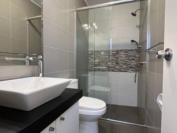 Vendo Departamento 3 Dormitorios REMODELADO - Santa Patricia
